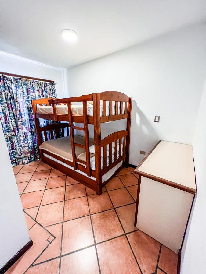 Hotel California Playa El Yaque מראה חיצוני תמונה
