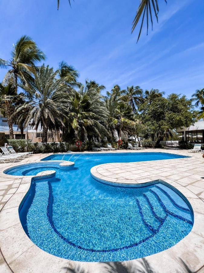 Hotel California Playa El Yaque מראה חיצוני תמונה